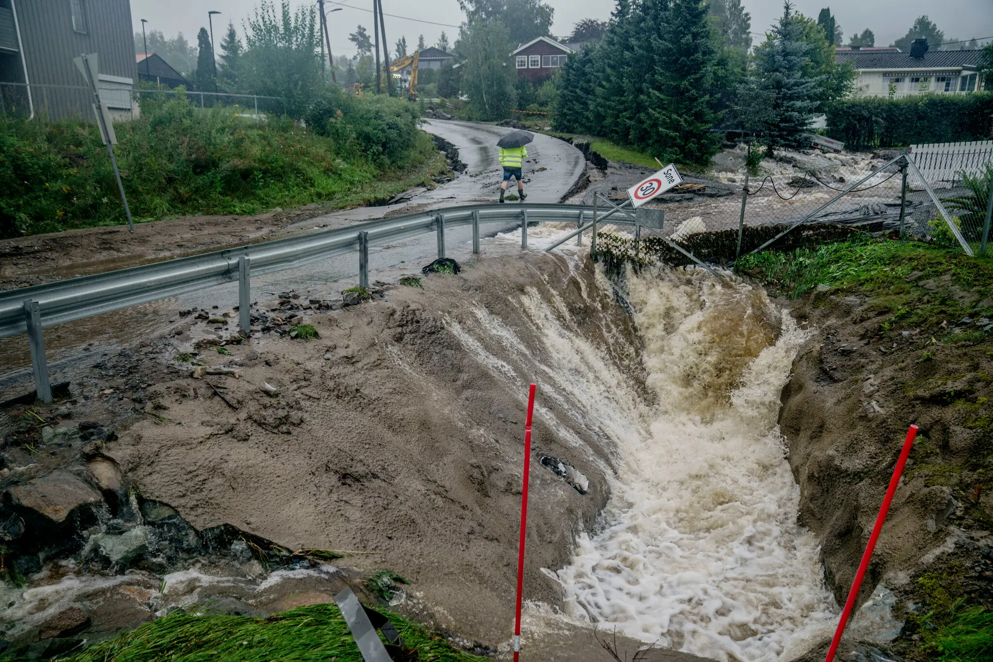 Потік вийшов з берегів у вівторок у Грані, Норвегія